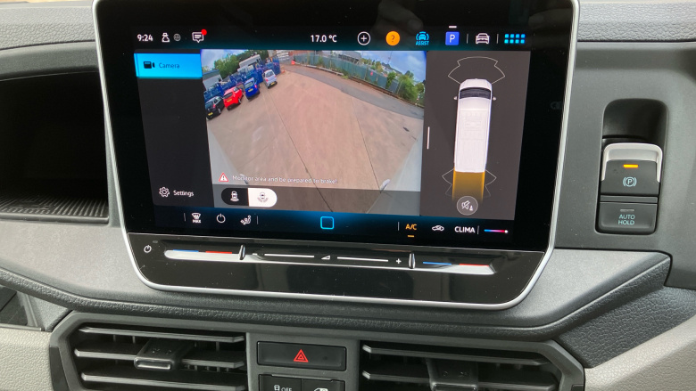 Volkswagen Crafter Cr35 Lwb Diesel Fwd 2.0 TDI 140PS Commerce Plus High Roof Van